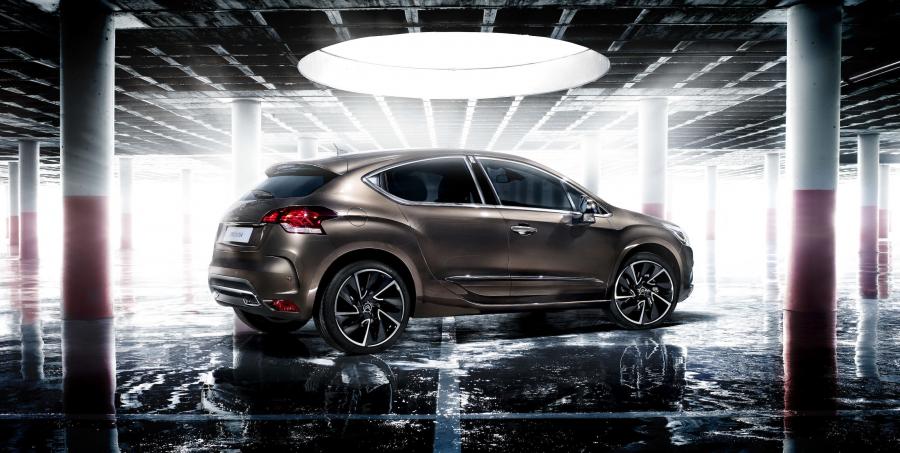  Citroen DS4 2010 года  (фото 114 из 143)